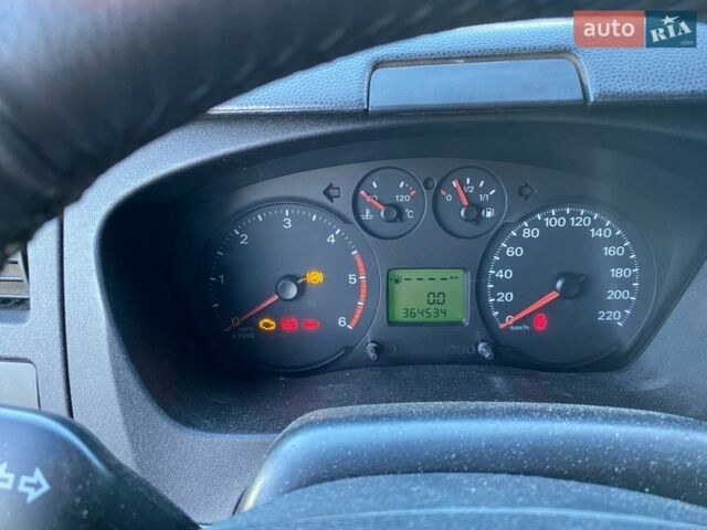 Білий Форд Транзит, об'ємом двигуна 2.2 л та пробігом 365 тис. км за 4700 $, фото 1 на Automoto.ua