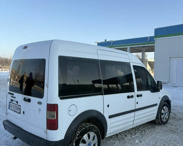 Белый Форд Транзит, объемом двигателя 1.75 л и пробегом 233 тыс. км за 5000 $, фото 10 на Automoto.ua