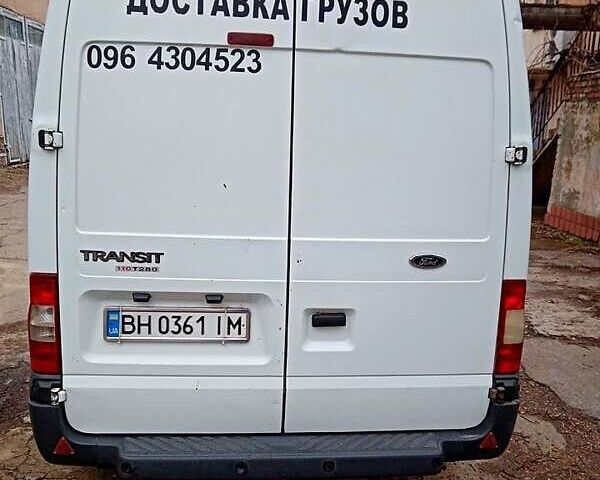 Білий Форд Транзит, об'ємом двигуна 2.2 л та пробігом 370 тис. км за 5400 $, фото 6 на Automoto.ua