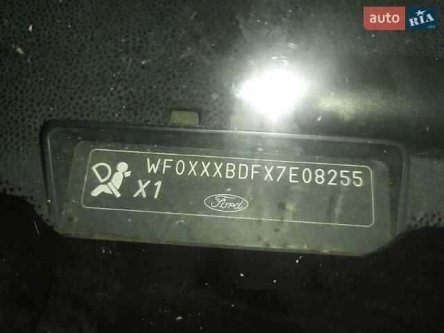 Форд Транзит 2008 у Чернівцях на Automoto.ua Білий Форд Транзит, об'ємом двигуна 2.2 л та пробігом 260 тис. км за 6500 $, фото 8 на Automoto.ua