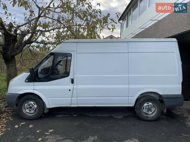 Белый Форд Транзит, объемом двигателя 2.2 л и пробегом 290 тыс. км за 4500 $, фото 1 на Automoto.ua