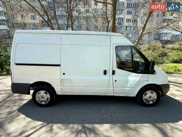 Белый Форд Транзит, объемом двигателя 2.4 л и пробегом 327 тыс. км за 5400 $, фото 53 на Automoto.ua