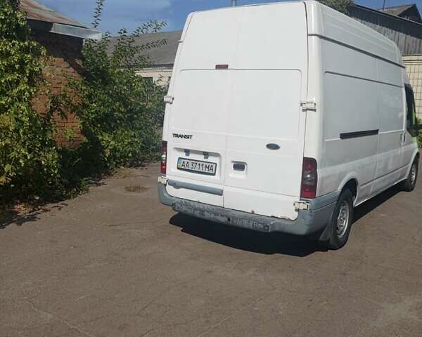 Белый Форд Транзит, объемом двигателя 2.2 л и пробегом 514 тыс. км за 5600 $, фото 3 на Automoto.ua