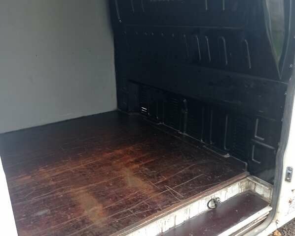 Білий Форд Транзит, об'ємом двигуна 2.4 л та пробігом 586 тис. км за 8700 $, фото 11 на Automoto.ua