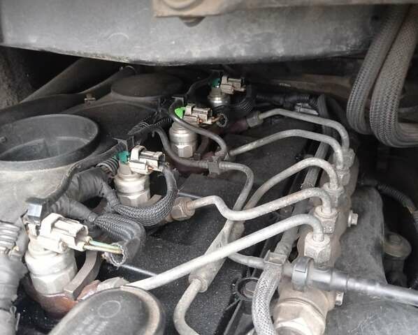 Белый Форд Транзит, объемом двигателя 2.4 л и пробегом 586 тыс. км за 8700 $, фото 11 на Automoto.ua