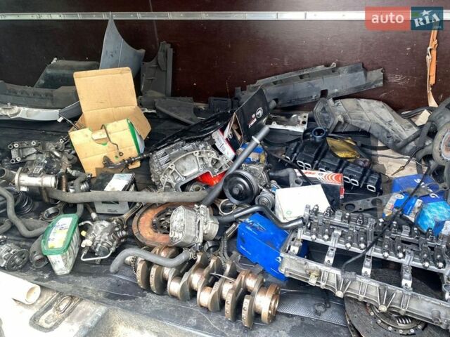 Білий Форд Транзит, об'ємом двигуна 2.4 л та пробігом 490 тис. км за 4900 $, фото 4 на Automoto.ua