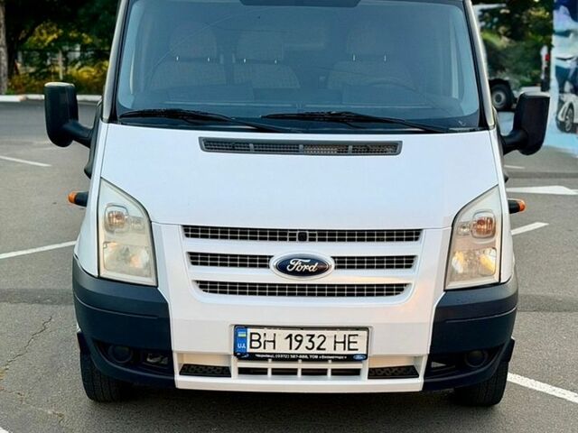 Білий Форд Транзит, об'ємом двигуна 2.2 л та пробігом 316 тис. км за 10600 $, фото 12 на Automoto.ua