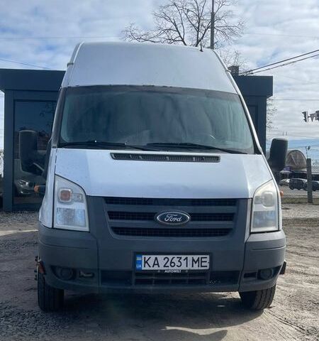 Белый Форд Транзит, объемом двигателя 2.4 л и пробегом 499 тыс. км за 8250 $, фото 1 на Automoto.ua