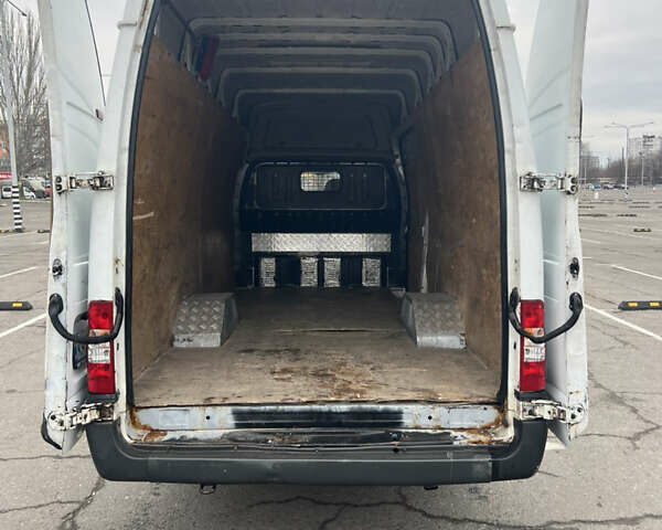 Белый Форд Транзит, объемом двигателя 2.4 л и пробегом 500 тыс. км за 8000 $, фото 4 на Automoto.ua