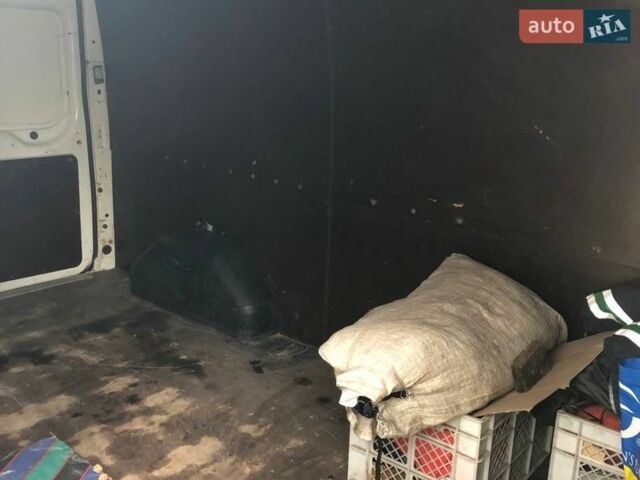 Белый Форд Транзит, объемом двигателя 2.2 л и пробегом 2 тыс. км за 6800 $, фото 7 на Automoto.ua
