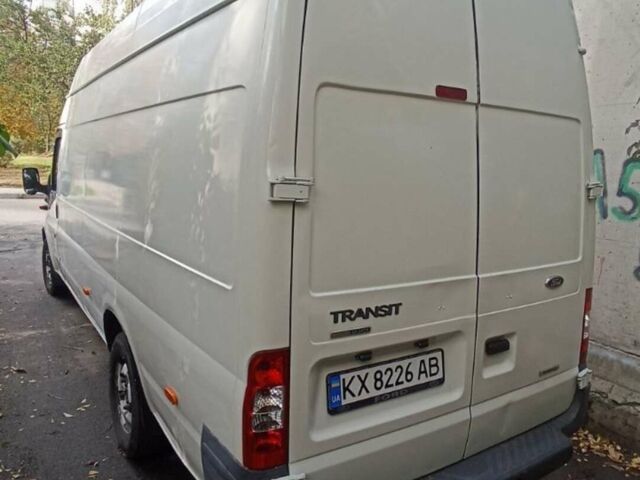 Белый Форд Транзит, объемом двигателя 2.4 л и пробегом 450 тыс. км за 8900 $, фото 3 на Automoto.ua