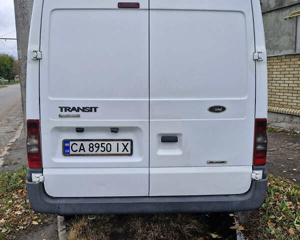 Белый Форд Транзит, объемом двигателя 2.2 л и пробегом 410 тыс. км за 9200 $, фото 1 на Automoto.ua