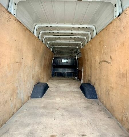 Білий Форд Транзит, об'ємом двигуна 2.4 л та пробігом 350 тис. км за 11200 $, фото 25 на Automoto.ua