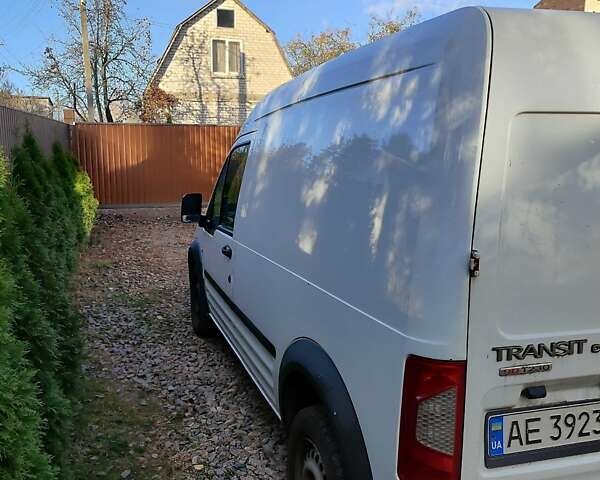 Белый Форд Транзит, объемом двигателя 1.8 л и пробегом 501 тыс. км за 5850 $, фото 2 на Automoto.ua