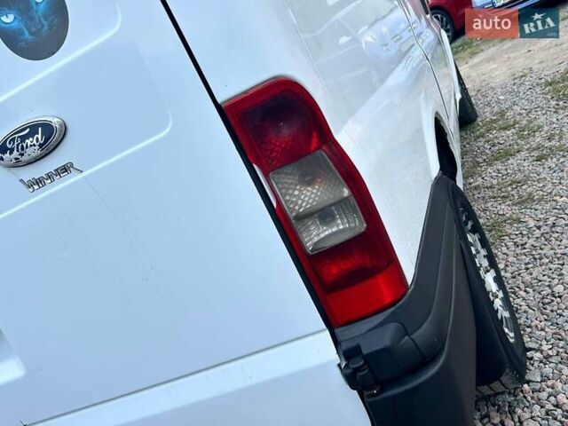 Білий Форд Транзит, об'ємом двигуна 2.2 л та пробігом 240 тис. км за 11200 $, фото 13 на Automoto.ua