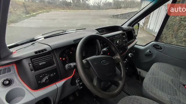 Білий Форд Транзит, об'ємом двигуна 2.2 л та пробігом 441 тис. км за 7900 $, фото 5 на Automoto.ua