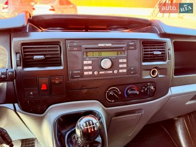 Белый Форд Транзит, объемом двигателя 2.2 л и пробегом 333 тыс. км за 10950 $, фото 19 на Automoto.ua