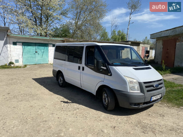 Білий Форд Транзит, об'ємом двигуна 2.2 л та пробігом 292 тис. км за 8500 $, фото 2 на Automoto.ua