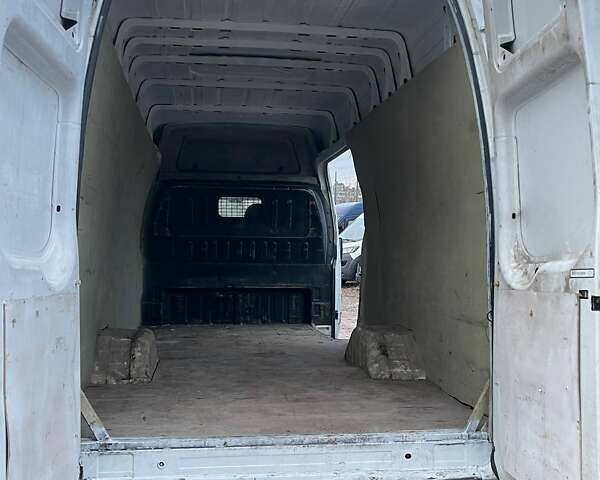 Білий Форд Транзит, об'ємом двигуна 2.4 л та пробігом 594 тис. км за 8250 $, фото 12 на Automoto.ua