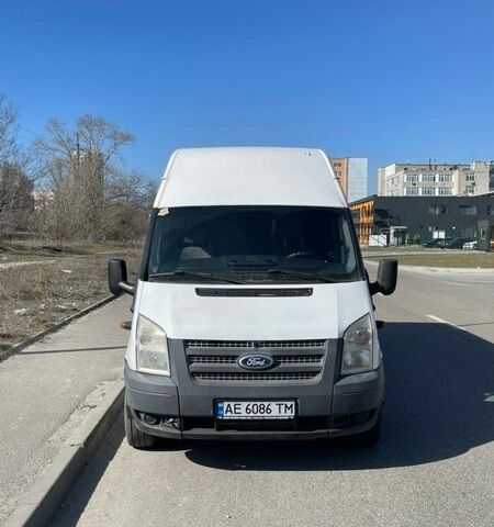Білий Форд Транзит, об'ємом двигуна 2.2 л та пробігом 400 тис. км за 9500 $, фото 3 на Automoto.ua