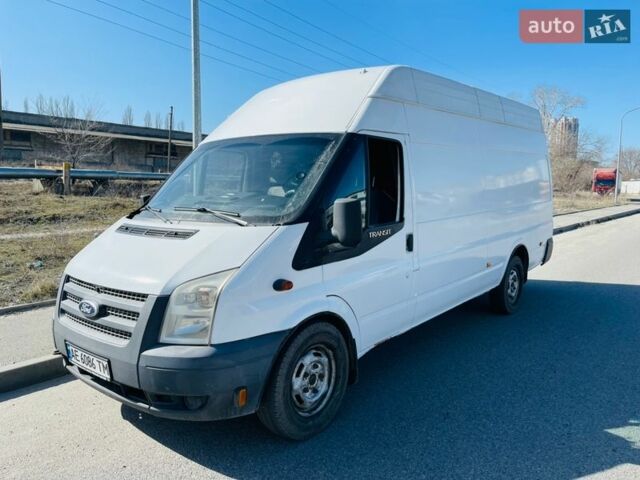 Білий Форд Транзит, об'ємом двигуна 2.2 л та пробігом 400 тис. км за 9500 $, фото 1 на Automoto.ua