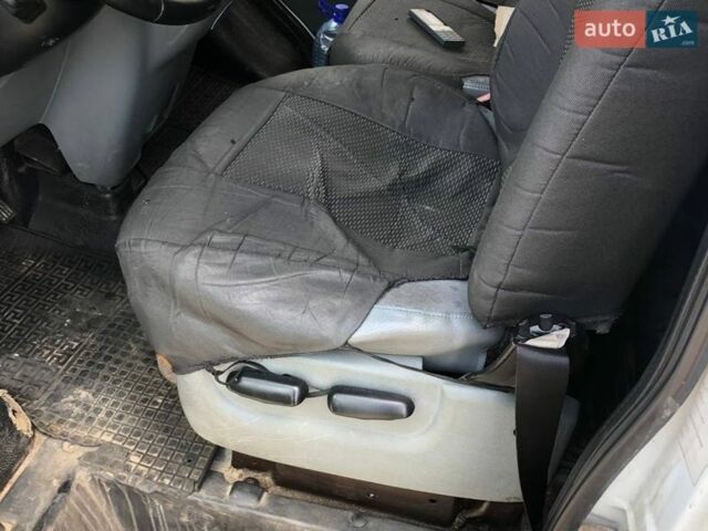 Белый Форд Транзит, объемом двигателя 2.2 л и пробегом 2 тыс. км за 6800 $, фото 4 на Automoto.ua