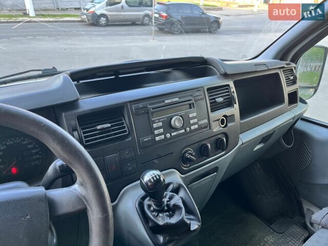 Білий Форд Транзит, об'ємом двигуна 2.2 л та пробігом 325 тис. км за 6700 $, фото 8 на Automoto.ua