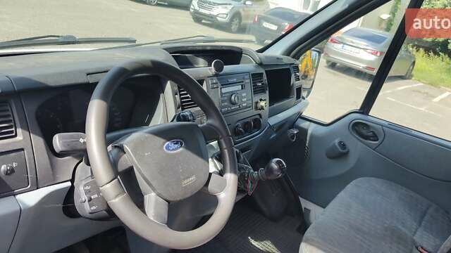 Форд Транзит 2012 у Києві на Automoto.ua Білий Форд Транзит, об'ємом двигуна 2.2 л та пробігом 388 тис. км за 5300 $, фото 14 на Automoto.ua