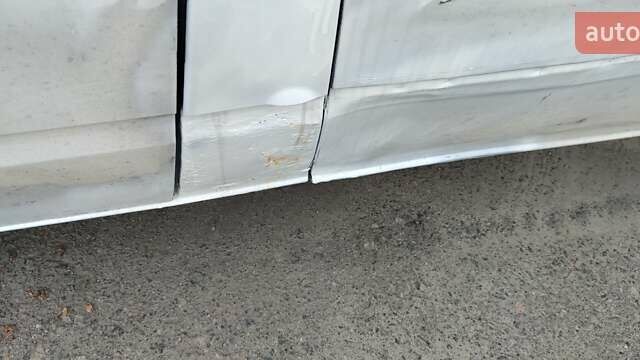 Форд Транзит 2012 у Києві на Automoto.ua Білий Форд Транзит, об'ємом двигуна 2.2 л та пробігом 388 тис. км за 5300 $, фото 8 на Automoto.ua