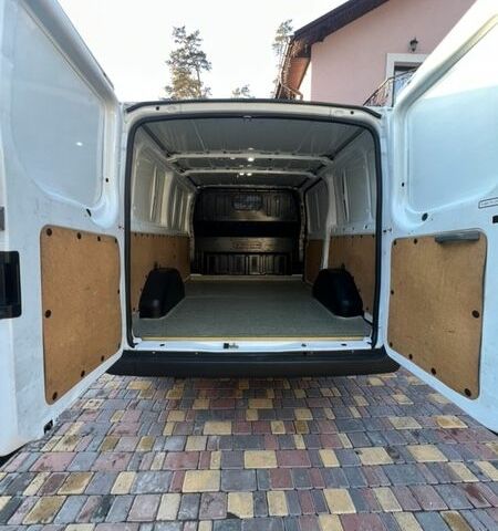 Білий Форд Транзит, об'ємом двигуна 2.2 л та пробігом 330 тис. км за 8950 $, фото 81 на Automoto.ua