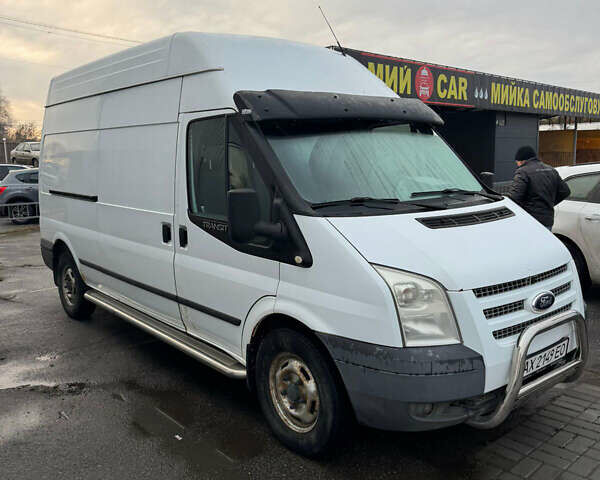 Білий Форд Транзит, об'ємом двигуна 2.2 л та пробігом 220 тис. км за 7900 $, фото 1 на Automoto.ua