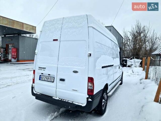 Белый Форд Транзит, объемом двигателя 2.2 л и пробегом 220 тыс. км за 9000 $, фото 6 на Automoto.ua