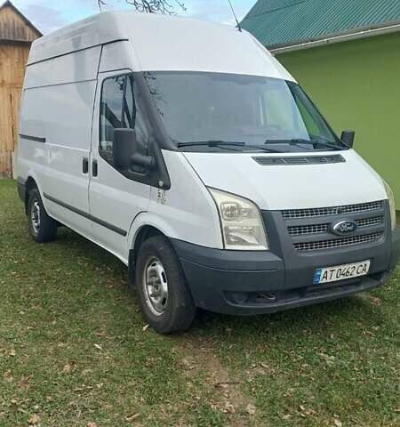 Белый Форд Транзит, объемом двигателя 2.2 л и пробегом 225 тыс. км за 11000 $, фото 1 на Automoto.ua