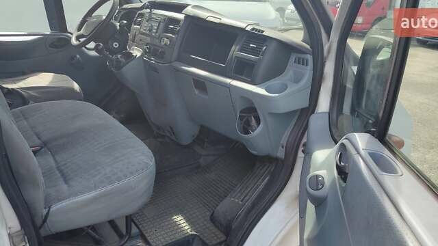 Форд Транзит 2012 у Києві на Automoto.ua Білий Форд Транзит, об'ємом двигуна 2.2 л та пробігом 388 тис. км за 5300 $, фото 15 на Automoto.ua