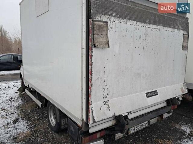 Білий Форд Транзит, об'ємом двигуна 2.2 л та пробігом 380 тис. км за 9800 $, фото 2 на Automoto.ua