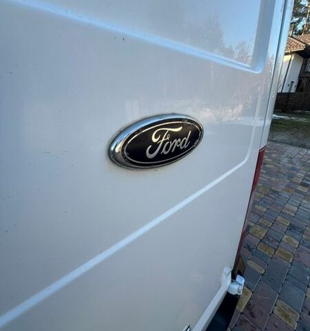 Білий Форд Транзит, об'ємом двигуна 2.2 л та пробігом 330 тис. км за 8950 $, фото 31 на Automoto.ua