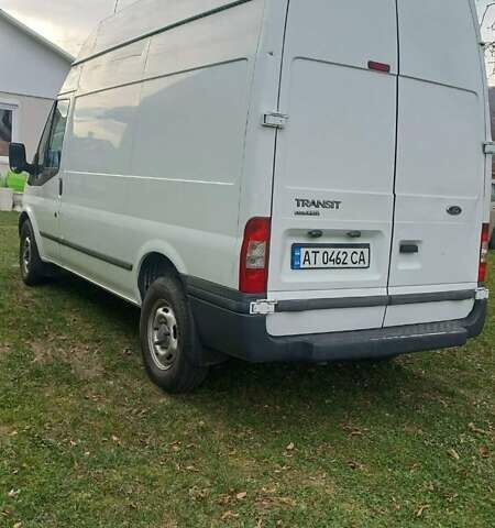 Белый Форд Транзит, объемом двигателя 2.2 л и пробегом 225 тыс. км за 11000 $, фото 4 на Automoto.ua