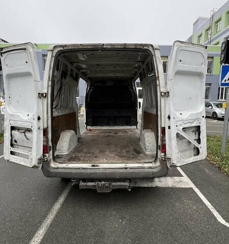 Білий Форд Транзит, об'ємом двигуна 2.2 л та пробігом 555 тис. км за 8900 $, фото 11 на Automoto.ua