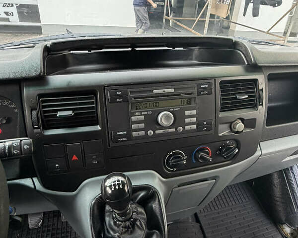 Белый Форд Транзит, объемом двигателя 2.2 л и пробегом 356 тыс. км за 6500 $, фото 13 на Automoto.ua