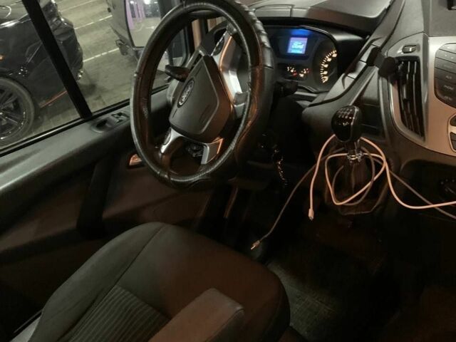 Белый Форд Транзит, объемом двигателя 0 л и пробегом 247 тыс. км за 12800 $, фото 5 на Automoto.ua