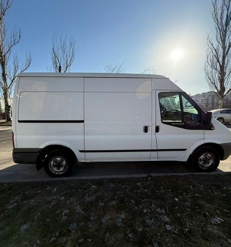 Белый Форд Транзит, объемом двигателя 2.2 л и пробегом 296 тыс. км за 10500 $, фото 3 на Automoto.ua