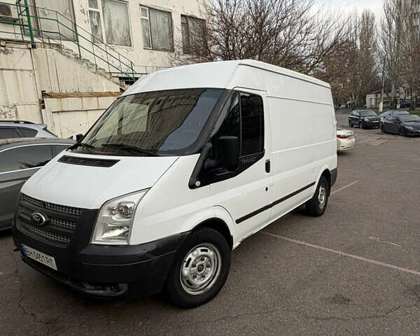 Белый Форд Транзит, объемом двигателя 2.2 л и пробегом 356 тыс. км за 6500 $, фото 1 на Automoto.ua