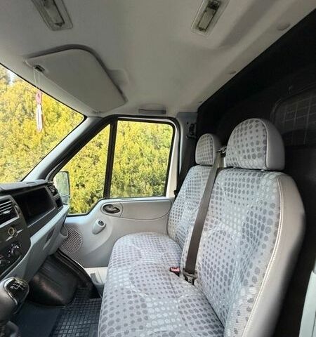 Білий Форд Транзит, об'ємом двигуна 2.2 л та пробігом 411 тис. км за 11300 $, фото 15 на Automoto.ua