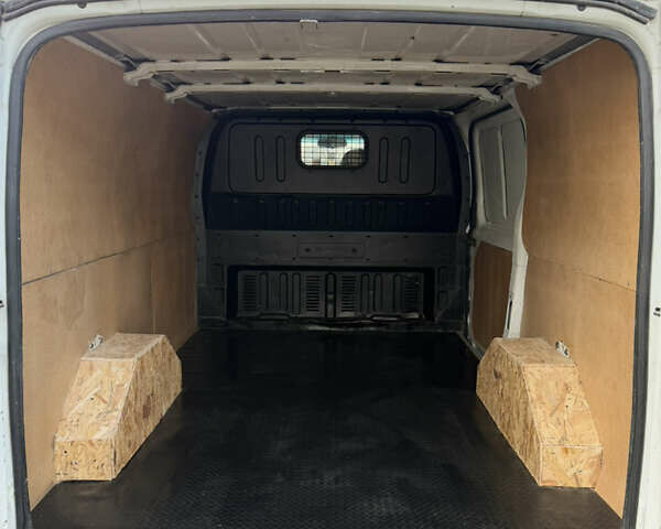 Белый Форд Транзит, объемом двигателя 2.2 л и пробегом 280 тыс. км за 7999 $, фото 8 на Automoto.ua