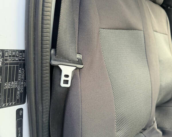 Белый Форд Транзит, объемом двигателя 2.2 л и пробегом 280 тыс. км за 7999 $, фото 14 на Automoto.ua