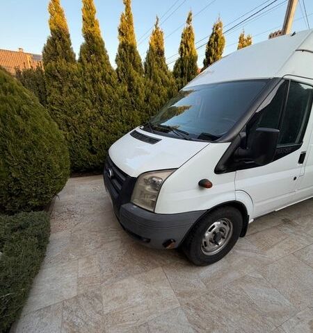 Білий Форд Транзит, об'ємом двигуна 2.2 л та пробігом 411 тис. км за 11300 $, фото 4 на Automoto.ua