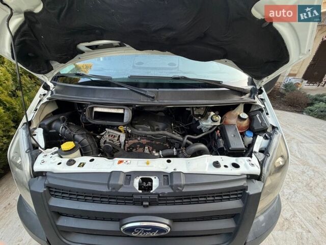 Білий Форд Транзит, об'ємом двигуна 2.2 л та пробігом 411 тис. км за 11300 $, фото 7 на Automoto.ua