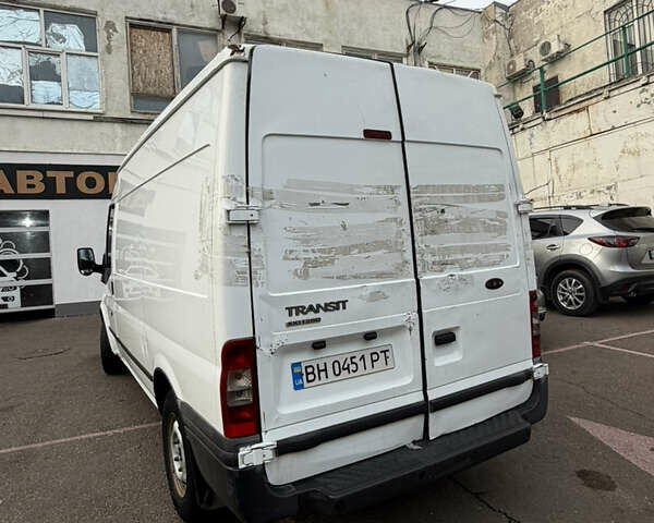 Белый Форд Транзит, объемом двигателя 2.2 л и пробегом 356 тыс. км за 6500 $, фото 4 на Automoto.ua