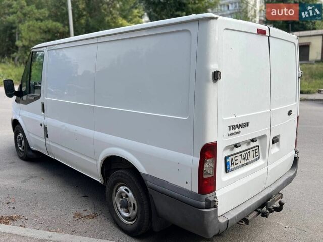 Белый Форд Транзит, объемом двигателя 2.2 л и пробегом 290 тыс. км за 6400 $, фото 4 на Automoto.ua