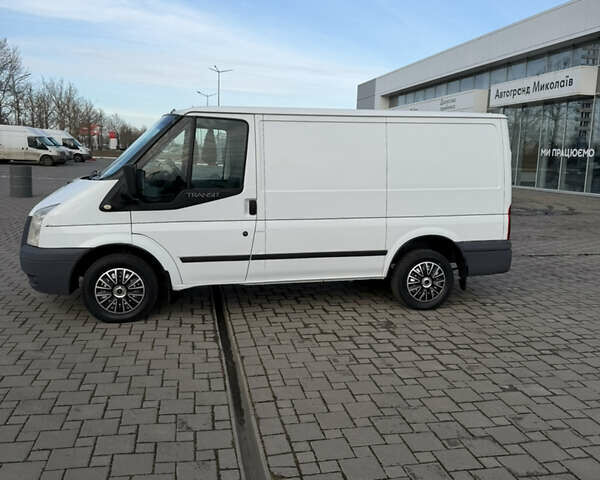 Белый Форд Транзит, объемом двигателя 2.2 л и пробегом 280 тыс. км за 7999 $, фото 3 на Automoto.ua